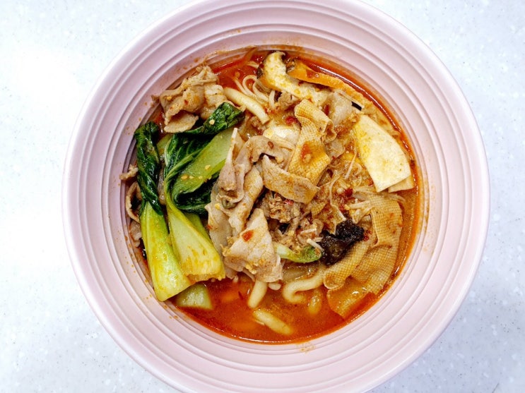  창화루 마라탕면 매콤하고 얼얼한 맛에 중독되다.