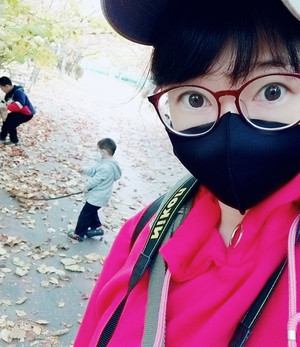  [20201031]남양주 다산신도시 체육문화공원 낙엽길에서 낙엽 주으면서 놀았다_대장내시경 2일전 식이조절 실패한 이야기...