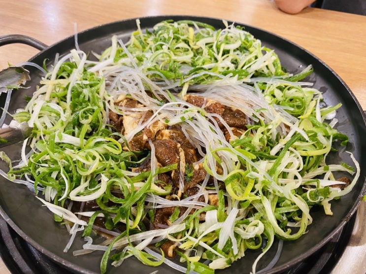 서울대입구백반 우렁강된장 돼지불고기 '장수 우렁불백' 서울대입구백반 우렁강된장 돼지불고기 '장수 우렁불백'