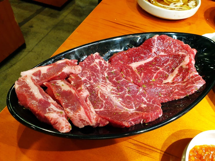 [상봉/망우] 무쏘 망우점 : 육회까지 맛있는 소고기 무한리필