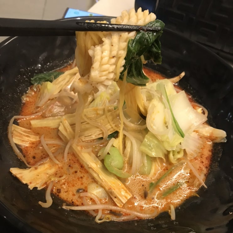  [신촌 맛집] 여러분의 최애 마라탕집은? / 왕푸징 마라탕 '현대백화점 신촌점'