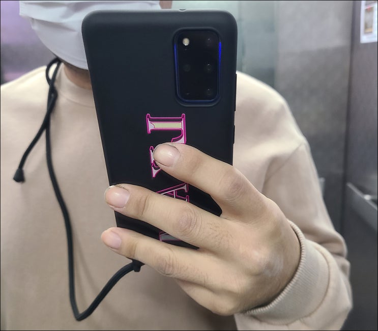 핸즈프리케이스 마카쥬 숄더 스트링 스트랩케이스