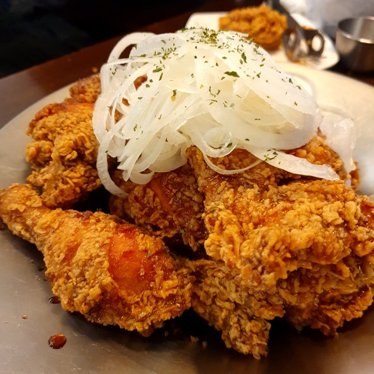  남가좌동 가재울 가좌역 치킨 "하이꼬꼬 HIKKOKKO"