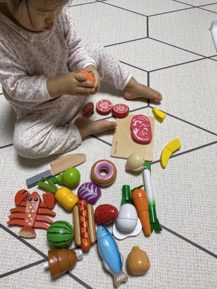  하퍼스테이블 ) 쉐프커팅토이주방놀이소품 ; 아기원목장난감추천(17개월아기)