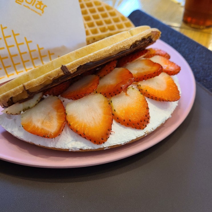 <경상대맛집 / 가좌동맛집/ 진주맛집> 갓성비 디저트 성지 경상대후문 와플대학