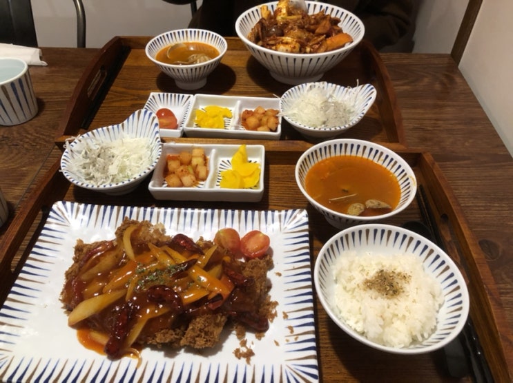  서울숲 가볼만한곳 중화카츠 독특해요