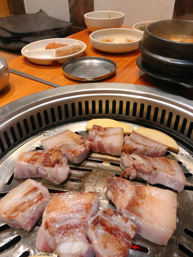  영월삼겹살 육육구이 숯불구이 영월고기집