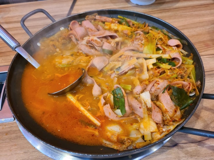  운암명가 부대찌개. 동탄