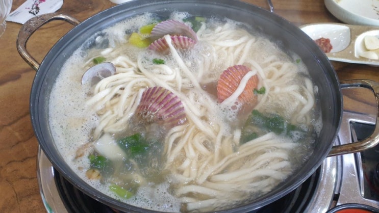  꽃지해수욕장 맛집 안면도 전통딴뚝칼국수