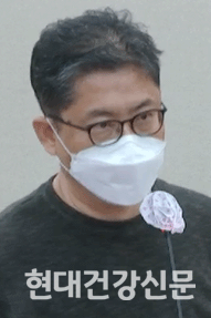 성형외과 의사 국회서 “2006년 이후 유령수술로 3백명 이상 사망” 성형외과 의사 국회서 “2006년 이후 유령수술로 3백명 이상 사망”