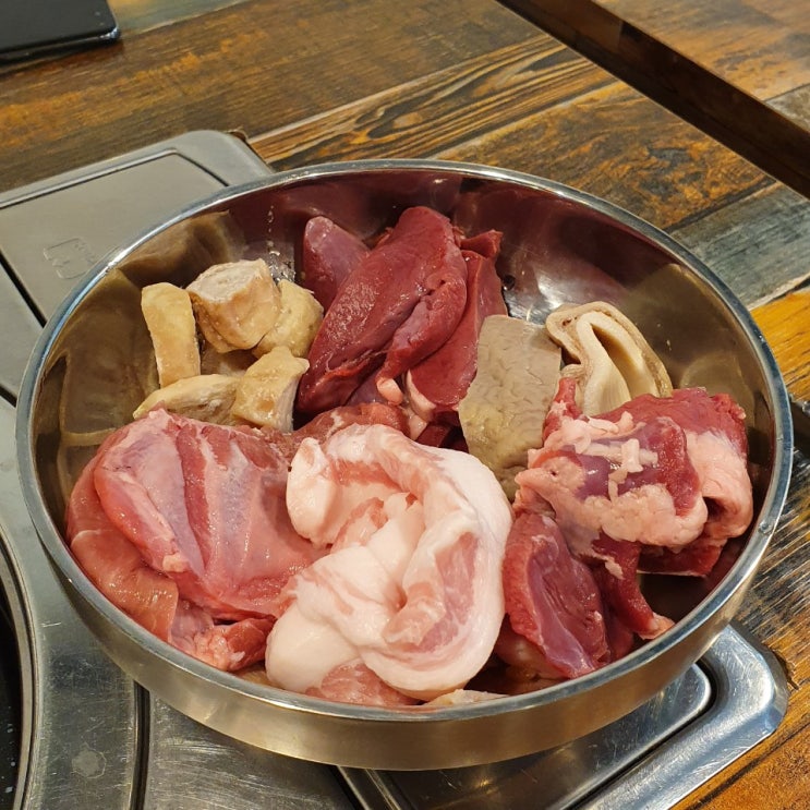 [신내동 맛집] 다양한 부위를 맛 볼 수 있는 신내동 고기집, 돈향기