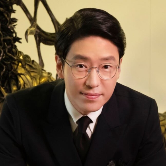 드라마 펜트하우스의 냉혹한 악역에 엄기준(나이/결혼/뮤지컬)