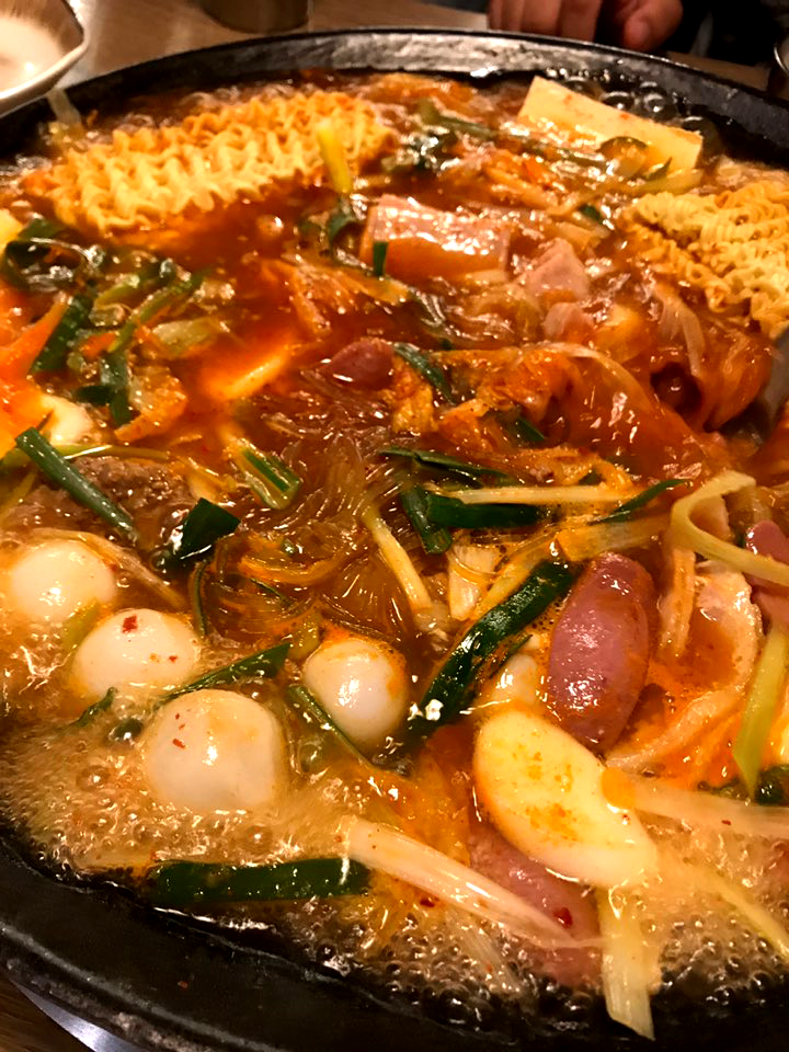  3대 부대찌개 오뎅식당에 다녀왔어요.