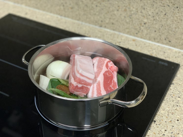  돼지고기 수육 레시피