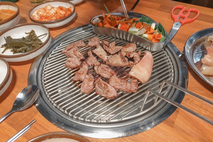  충북혁신도시 부속구이는 삼영부속구이