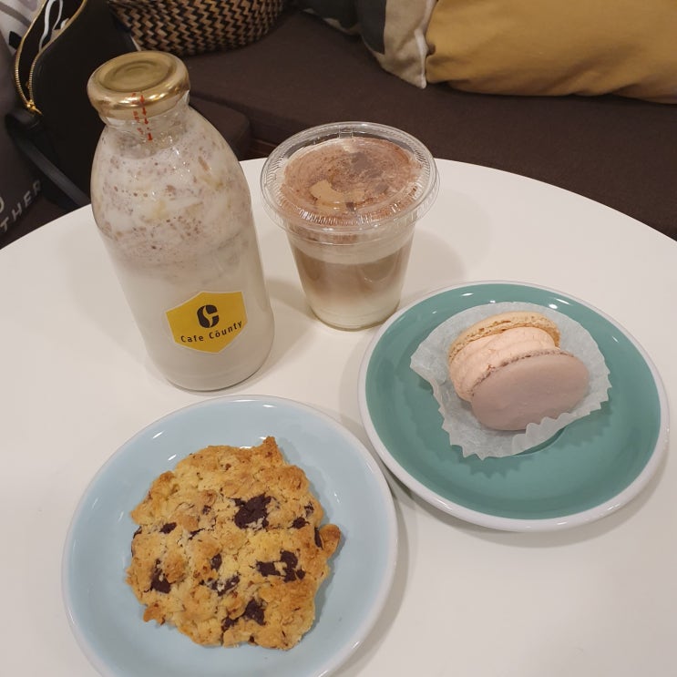  서울당산동 카페, 카페 카운티