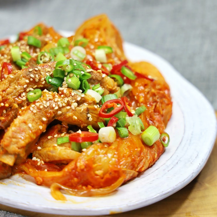  [묵은지김치찜]맛깔스러운 묵은지 등갈비찜