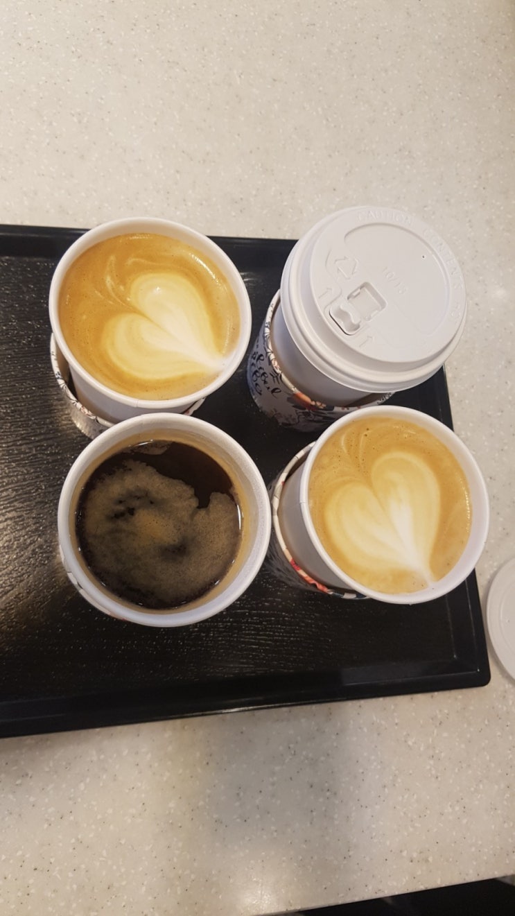 [대구 신천동] 커피장인 '장충원 커피' 원두를 아끼지않는 진한풍미~ 커피도구도 구경할수있는곳