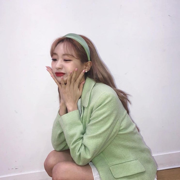 러블리즈 류수정 사복 스타일 진짜 이쁘다 러블리즈 류수정 사복 스타일 진짜 이쁘다