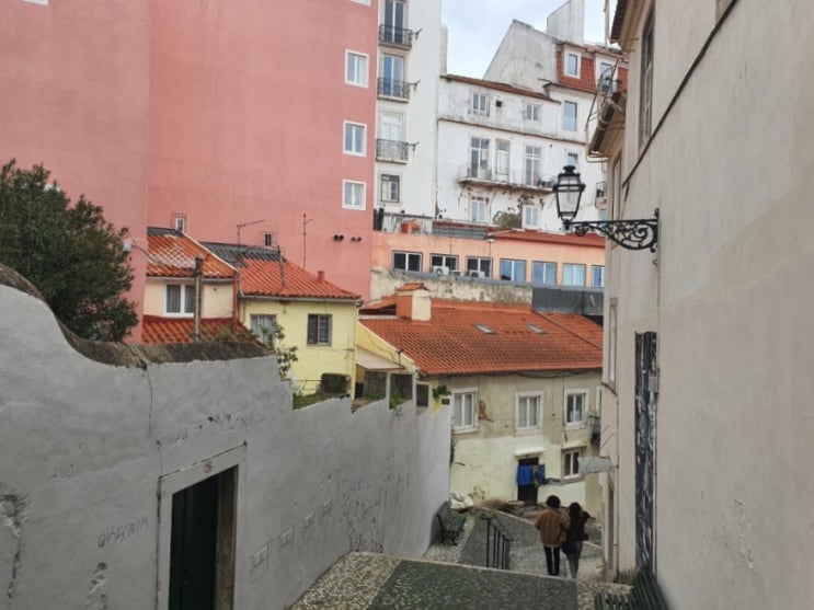 (여행싫어하는)동생과 포르투갈여행 : 리스본_ 상 조르제성+에그타르트맛집 파브리카 다 나타