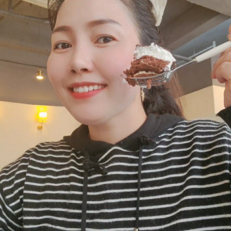  안산에서 예쁜 디저트 카페더치즈케익
