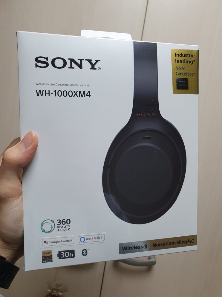  소니 WH-1000XM4 리뷰 전작 아이유 헤드폰의 개선판, 더 높은음까지 난 들리지 않지-