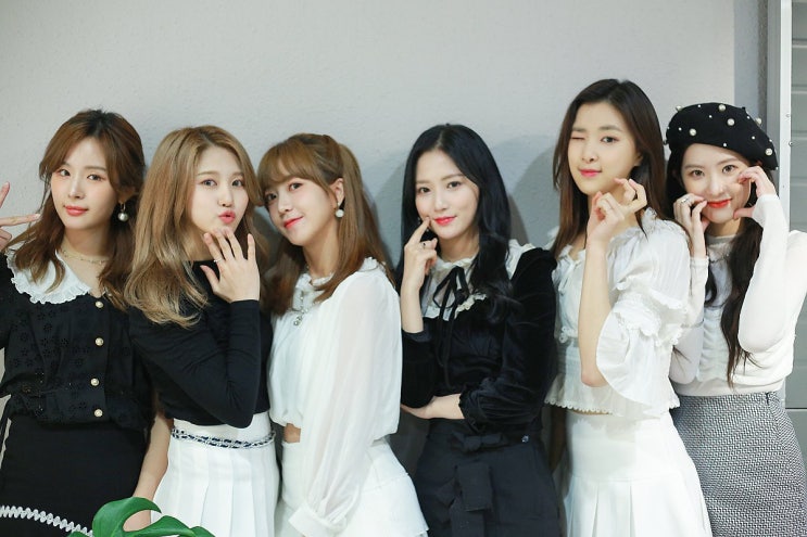 네이처랑 친구할래? 네이처 글로벌 온라인 팬미팅 비하인드 with 폴란드 네이처랑 친구할래? 네이처 글로벌 온라인 팬미팅 비하인드 with 폴란드