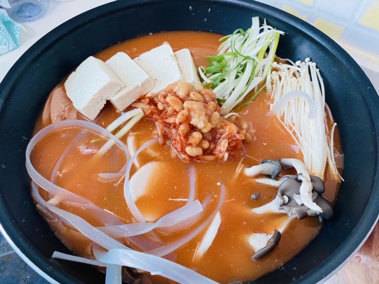 땅스부대찌개 봉천역점 가성비최고 부대찌개 맛집!!