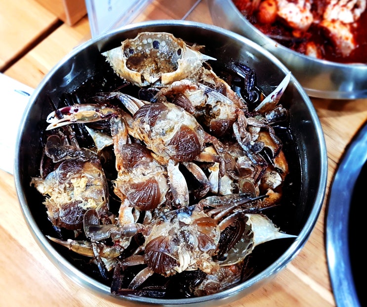 김해 간장게장 숙이식당 가격 면에서 우위를 선보이고 홀딱 반할 30년 전통 김해 무한리필 대령이오. 김해 간장게장 숙이식당 가격 면에서 우위를 선보이고 홀딱 반할 30년 전통 김해 무한리필 대령이오.