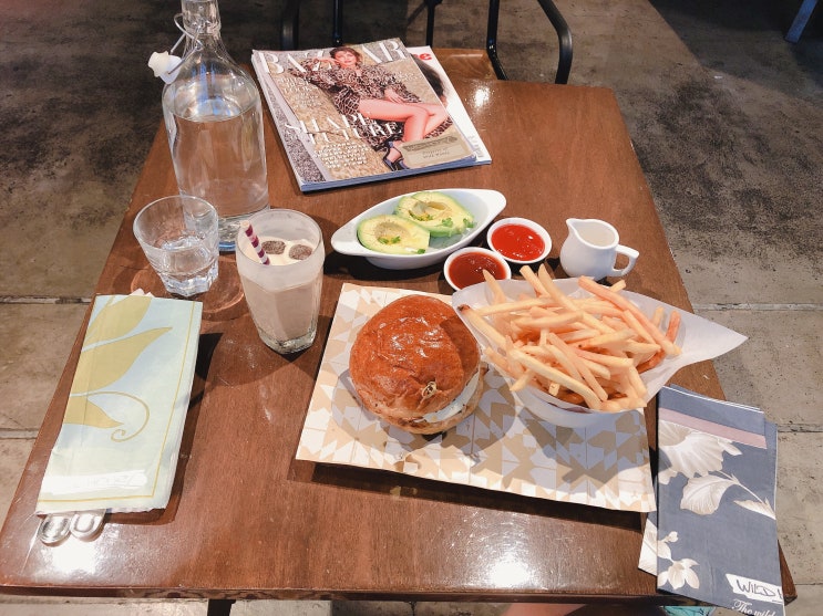  [싱가폴일상] 와일드허니 Wild Honey — 오차드로드