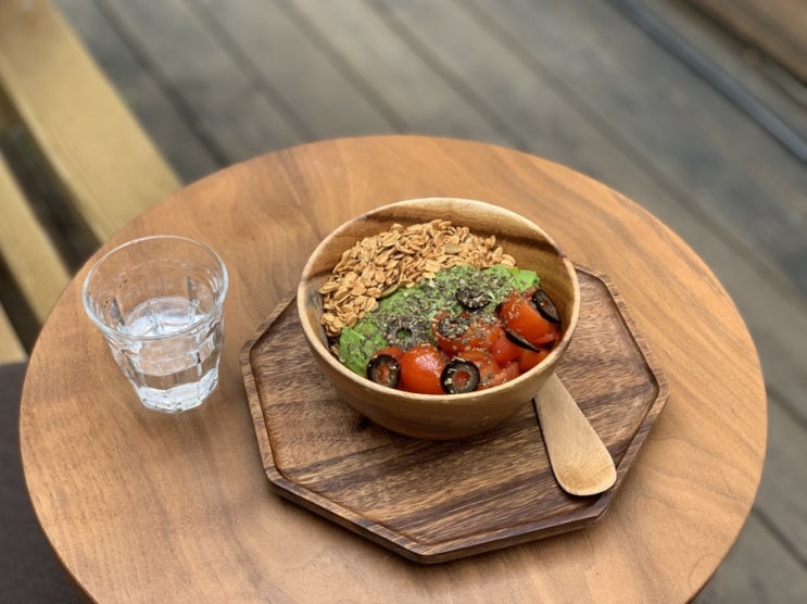 연남동 땡스오트 / 그릭요거트볼이 맛있는 건강한 맛집 연남동 땡스오트 / 그릭요거트볼이 맛있는 건강한 맛집