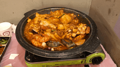  여수 낭만포차거리에서 소주한잔 캬