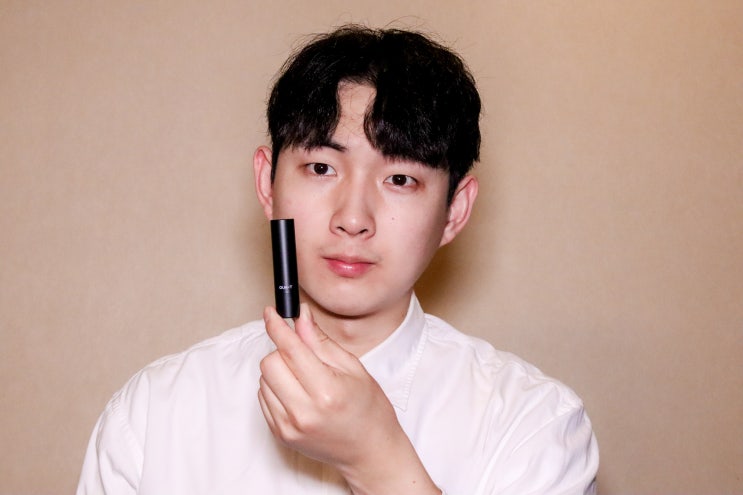  립밤추천 젠더리스 뷰티 브랜드 콰티로 입술각질과 발색을 함께 관리합니다.