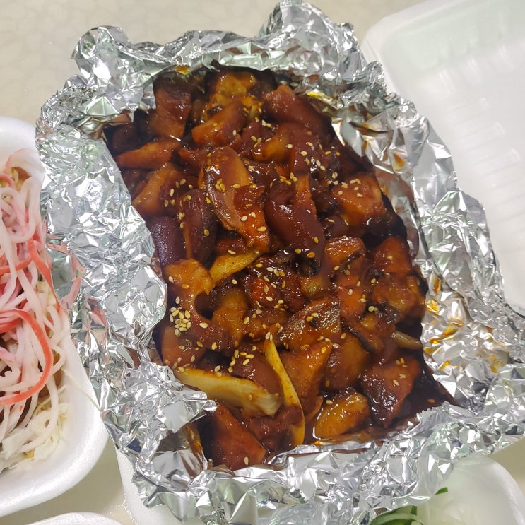  [작전동맛집] 족발은 밤스족발이죠:)