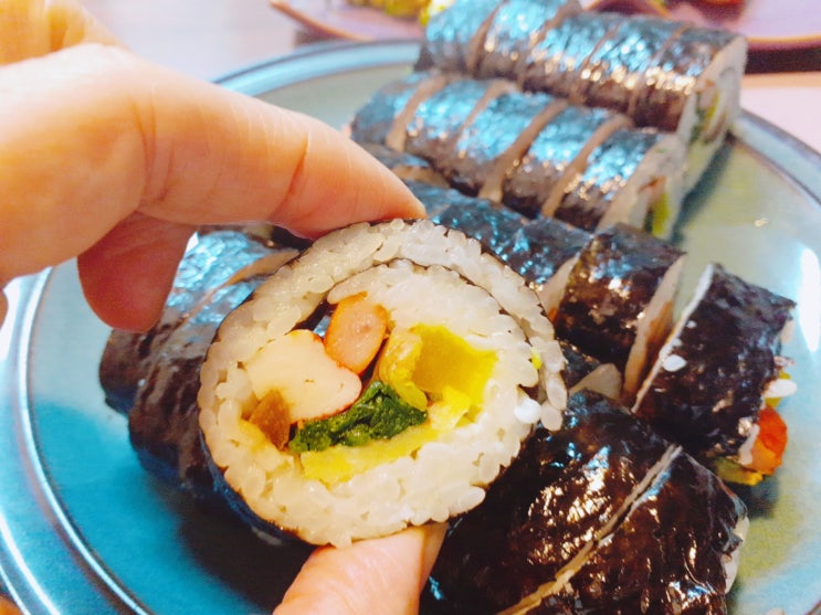  일요일 만찬 ,그리고 금자씨가 만든 사랑의 김밥