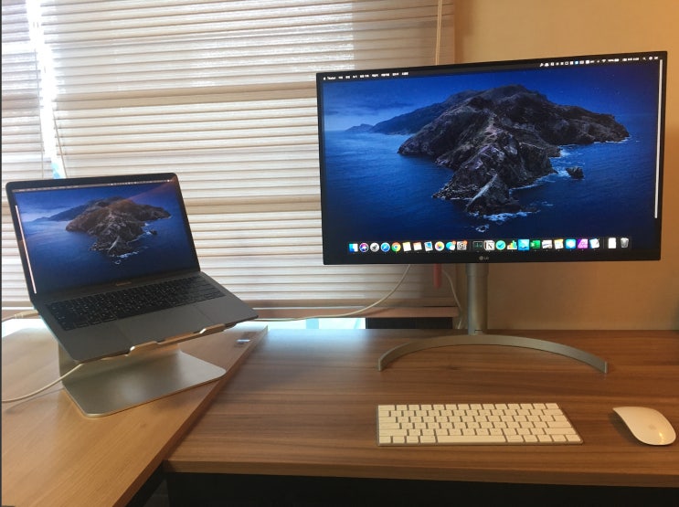  맥북 모니터 27ul850 usb-c 하나만으로 충전과 송출을 동시에!