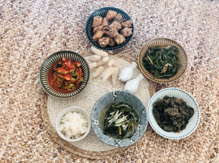  집밥 가정식 반찬 쿡찬에서 배달 받아요
