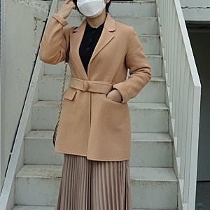 여자하객룩으로 예쁜 여성반코트