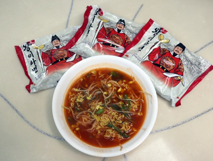  왕이라면 콩나물 해장라면 숙취해소로 추천!