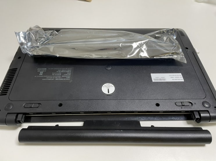  LG 노트북 배터리 교체 셀프로 해봤어요! 15ND530