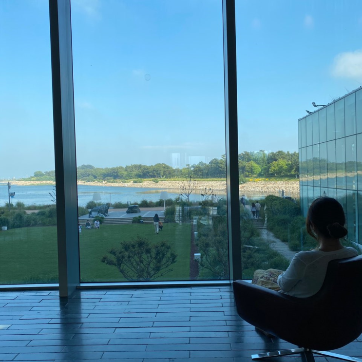  인천공항 근처 네스트 호텔 1박2일 호캉스 후기 | 방크기, 조식, 수영장, 쿤스트라운지