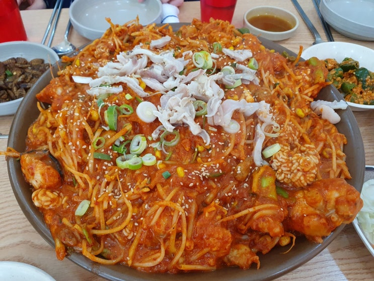  <미스터아구>깜짝 놀란 볶음밥에~ 매콤한 아구까지!!