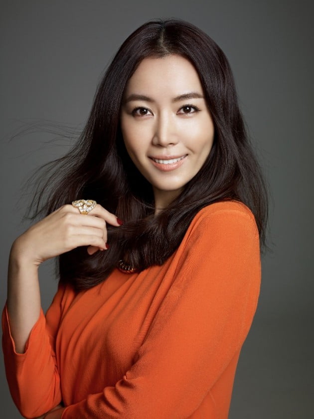 배우 김유미 나이 인스타 남편 정우 결혼 부인 아내 자녀 딸