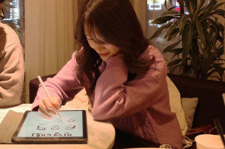  일상 11월 첫번째_시므 파우치 에코백|리코gr3|서현 올데이스위츠|낙원타코|리골레토시카고피자|듀먼|수내 만월|콜릭트|미금 로에뒤셀