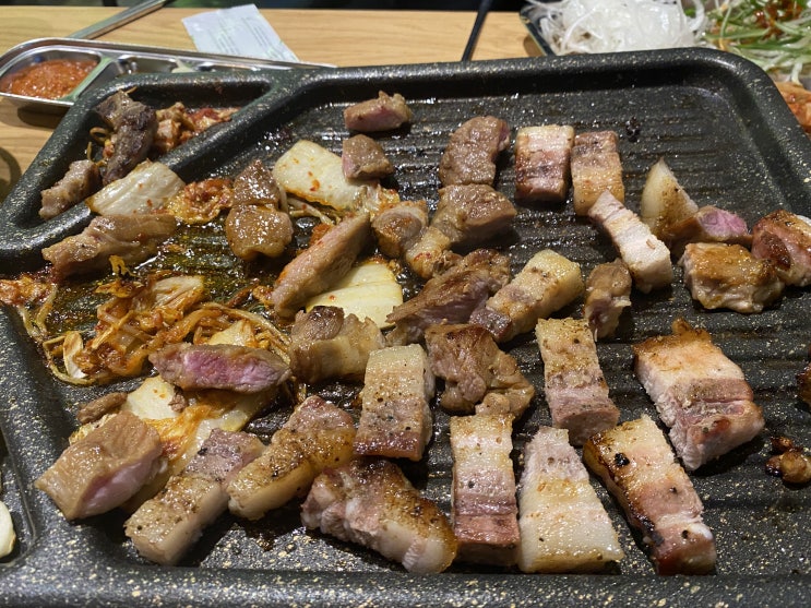  왕십리 무한리필 '무한통삼 한양대점'