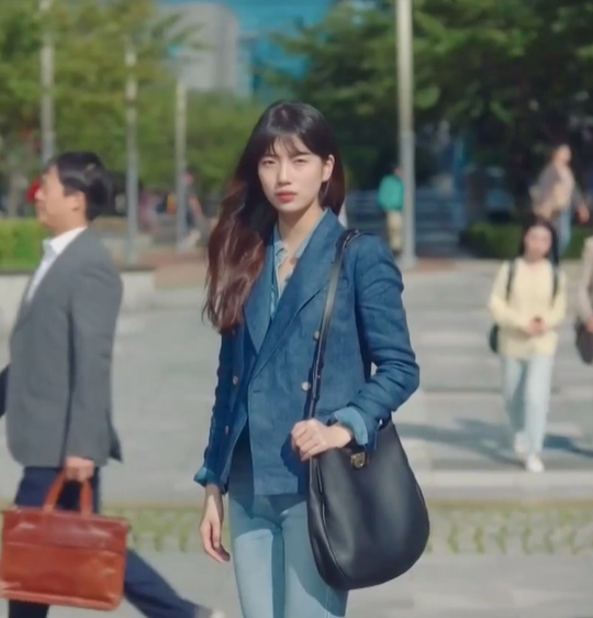  스타트업 수지 명품가방! 달미의 페라가모 & 보테가 핸드백