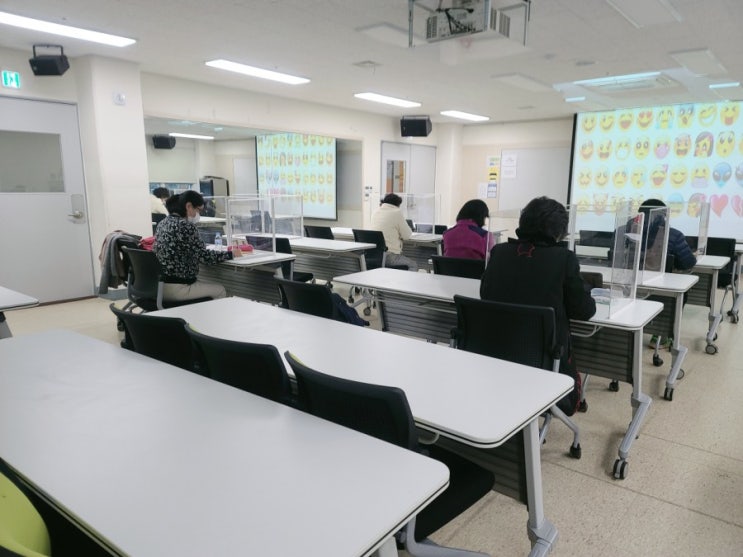  경력단절 경단녀 인생 2막 재취업 비법 일자리 찾기 여성 취업 박정웅 강사
