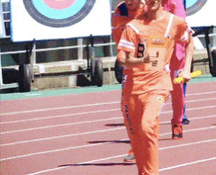 엑소 아육대에서 메달 땄다가 뺏겼던 날 엑소 아육대에서 메달 땄다가 뺏겼던 날