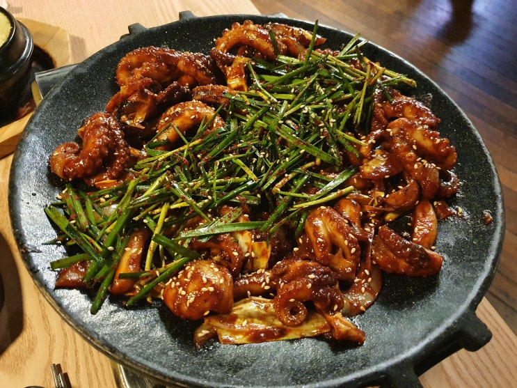  [회기역 / 시립대 맛집] 불맛이 끝내주는 쭈꾸미 맛집 '직앤쿡'
