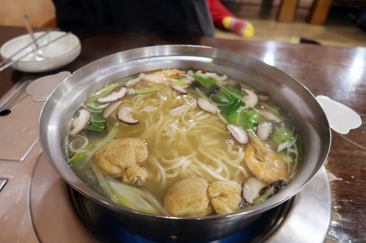  별내 맛집 한송칼국수 한옥에서 먹는 해물칼국수
